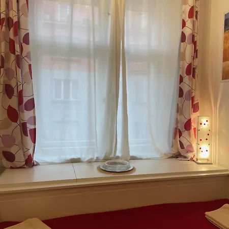 Apartment Flora Lobkovic *